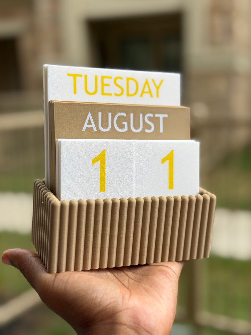 Customizable 3D Printed Perpetual Desk Calendar